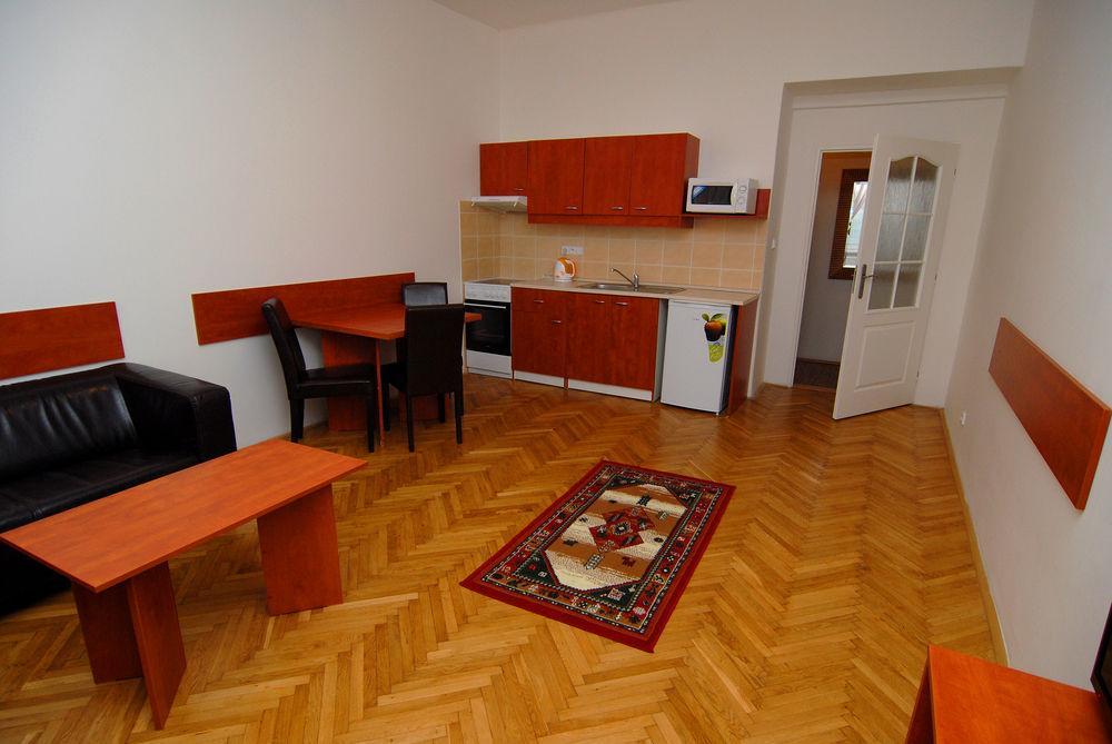 Akat Penzion Praha